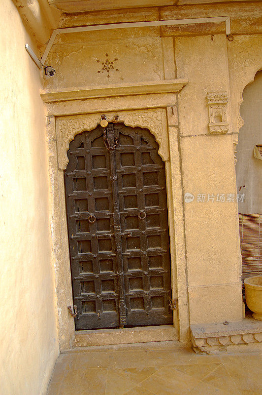 传统门，jaisalmer，拉贾斯坦邦，印度