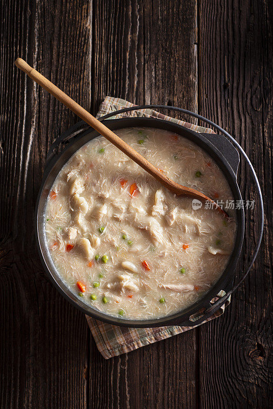 鸡肉和饺子