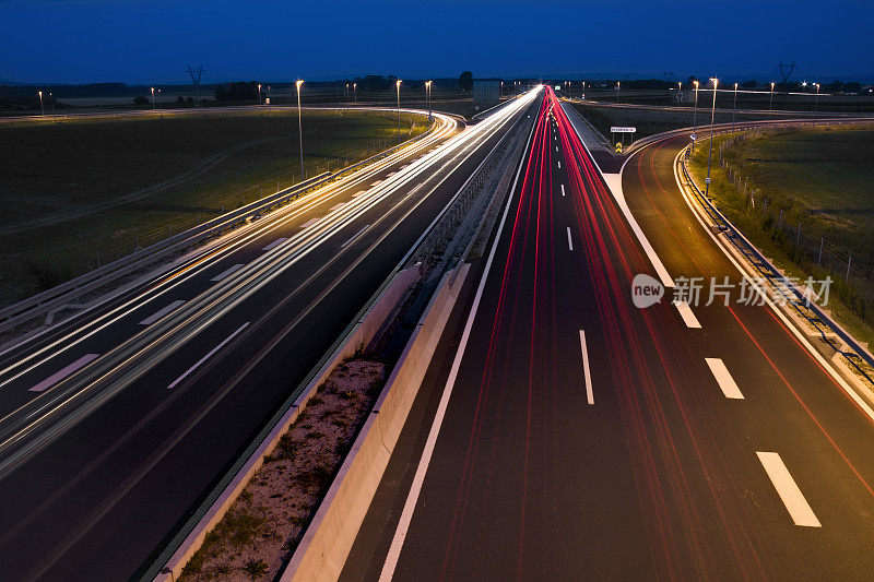 高速公路文摘