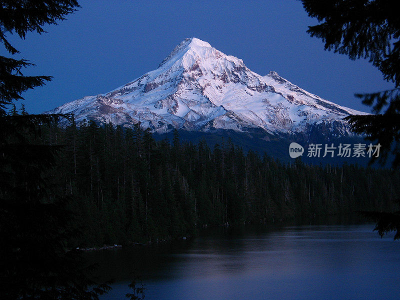 俄勒冈州胡德山