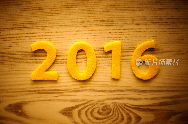 黄色2016年新春文在木板上