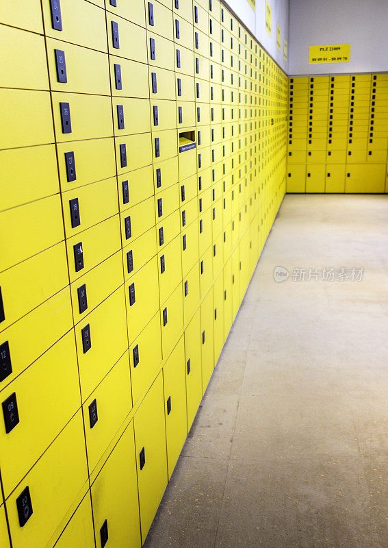 黄色储物柜全帧拍摄