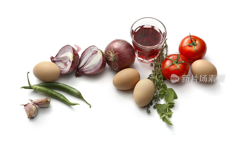 配料:鸡蛋、番茄、洋葱、青椒、大蒜、酒