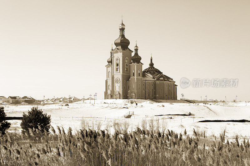 冬天的天主教堂