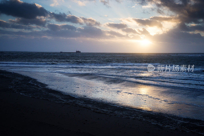 北海海岸的日落