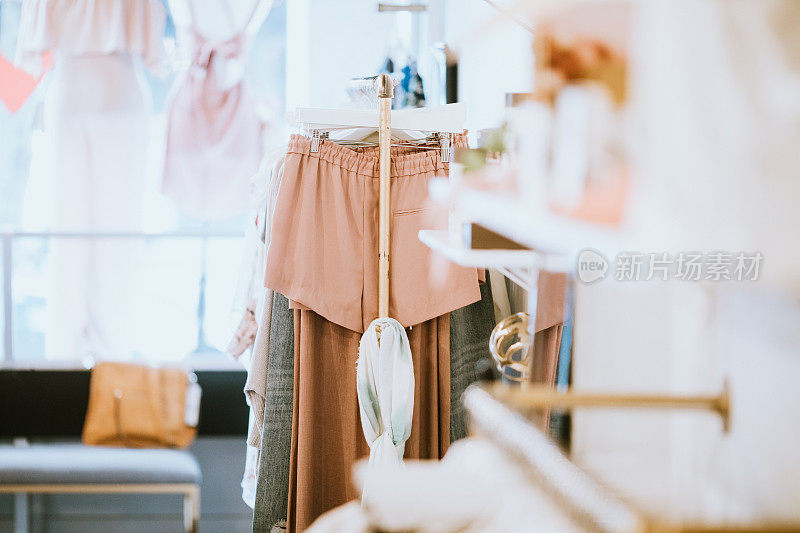 精品服装店