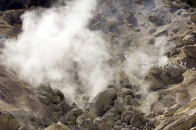 蒸汽喷气口，邦帕斯地狱，拉森国家公园，加利福尼亚