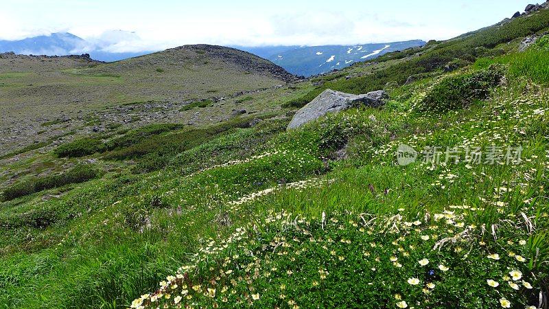 前往日本北海道伯kundake山的路线(北海道百佳山)