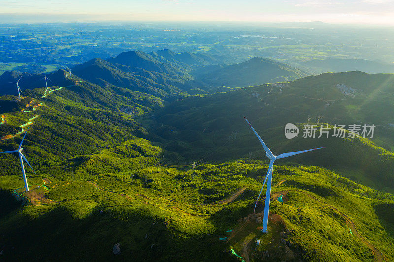 风力发电大面积分布在山区