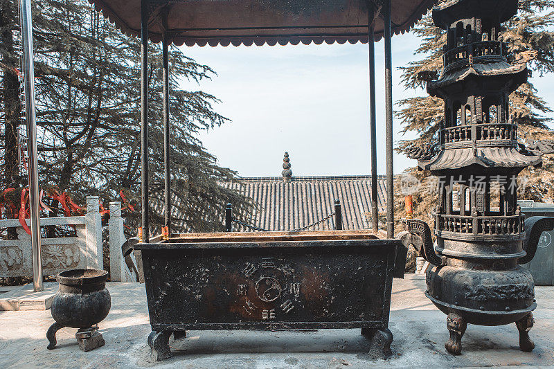 中国古代建筑道观烧香