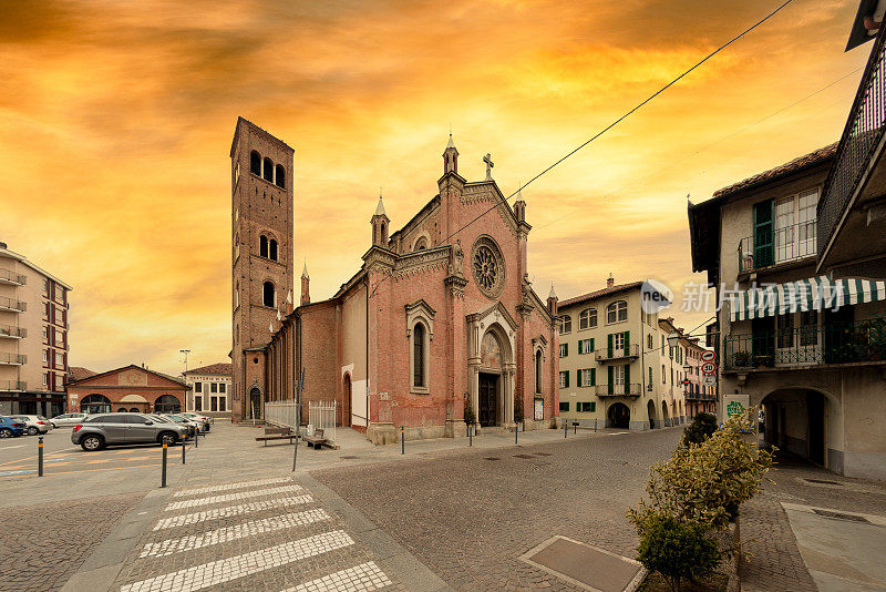 意大利Cavallermaggiore的圣迈克尔和彼得教区教堂