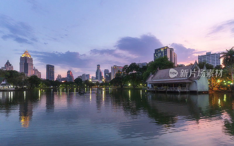 泰国曼谷隆菲尼公园