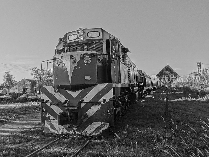 旧柴油机车货运列车