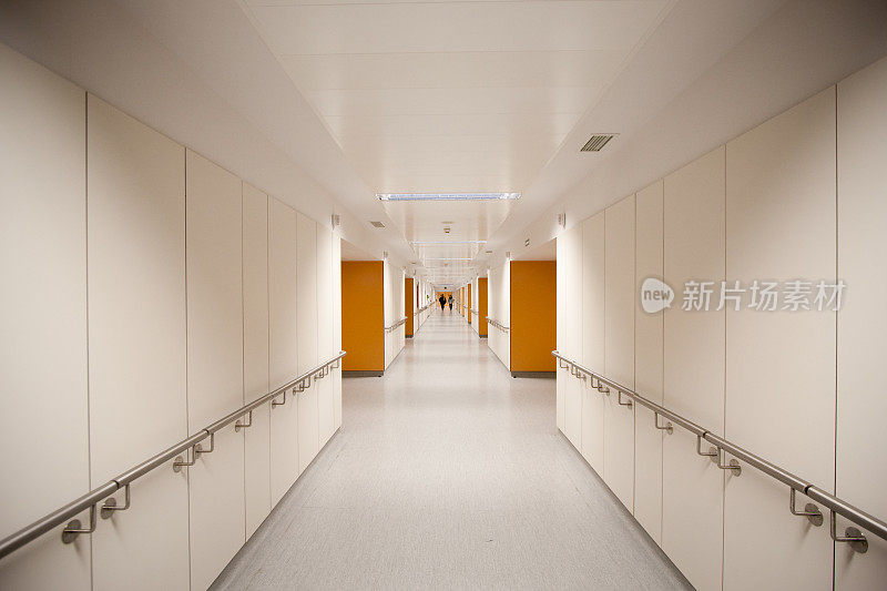 医院的走廊