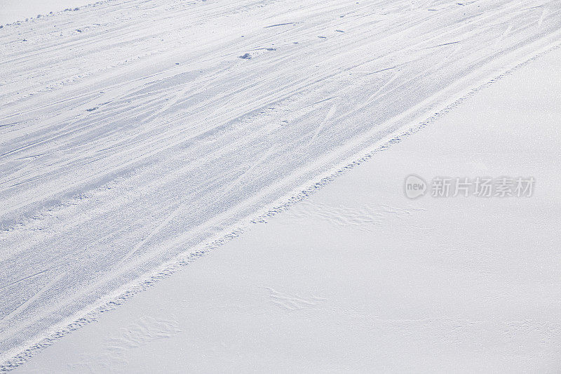 打扮的滑雪场