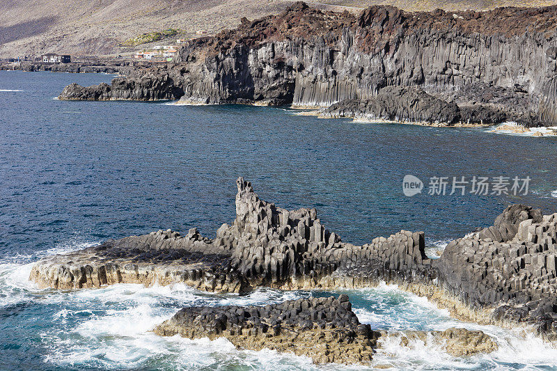 火山海岸线，耶罗岛