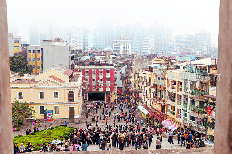 澳门住宅区建筑外观，人，人群，澳门，中国。