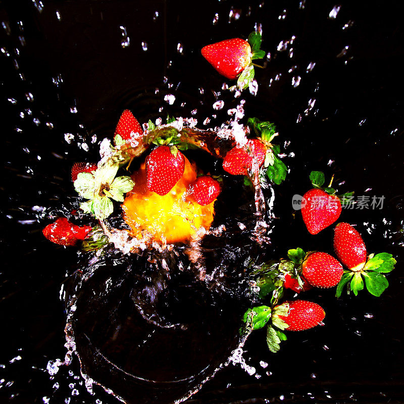 溅水-草莓和橘子