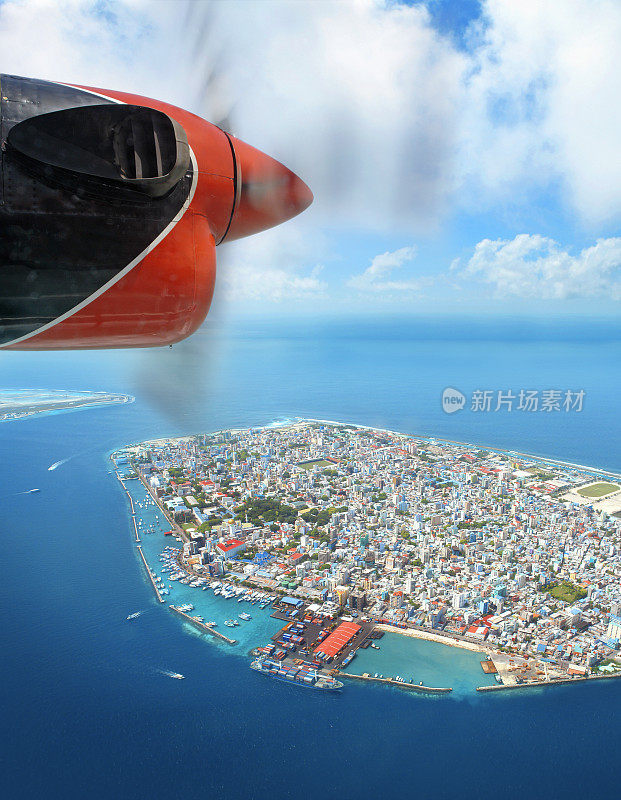 从飞机上看到马尔代夫首都马累