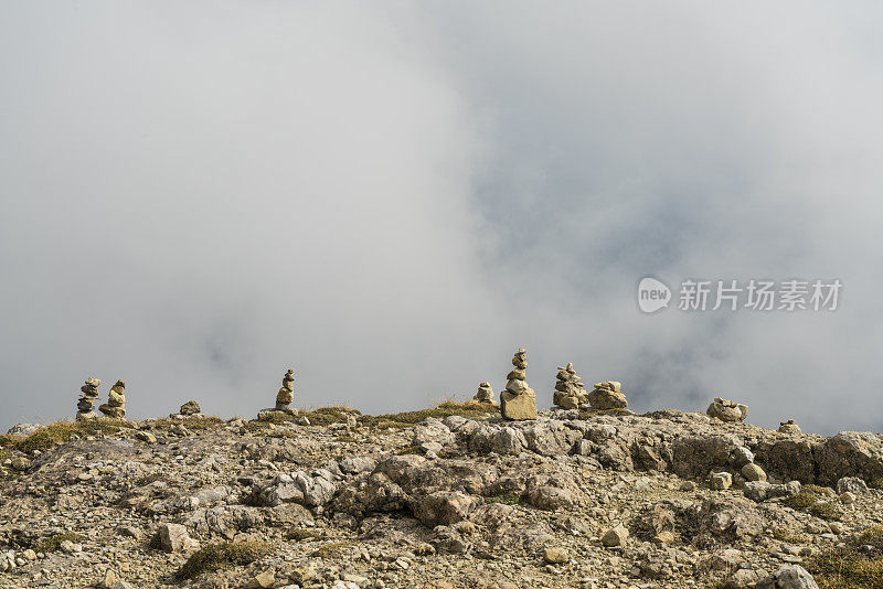 白云石山脉旅行