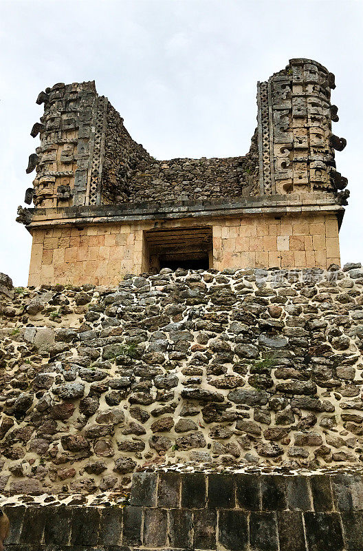 Uxmal，尤卡坦，墨西哥:建筑细节