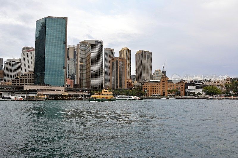 澳大利亚悉尼环形码头的悉尼天际线