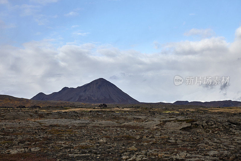 冰岛北部的火山景观