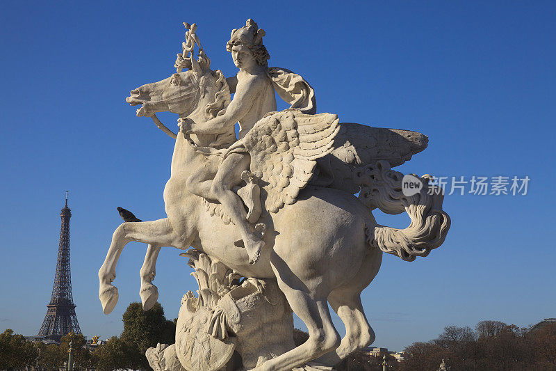 巴黎-赫尔墨斯与飞马雕像杜伊勒里