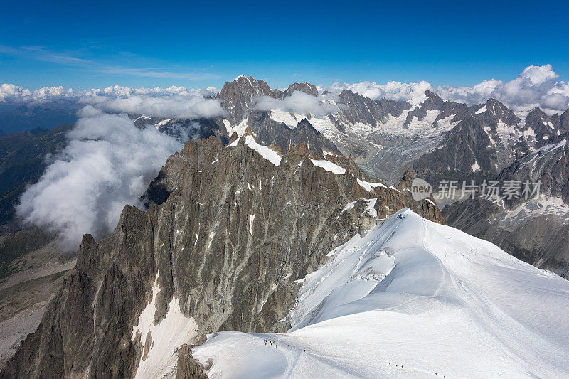 山峰