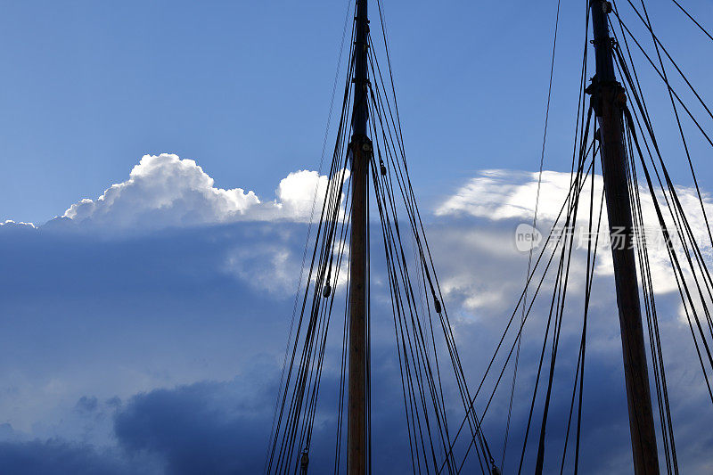 德国汉堡一艘历史悠久的帆船的桅杆