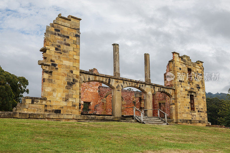 亚瑟港旧监狱医院的废墟