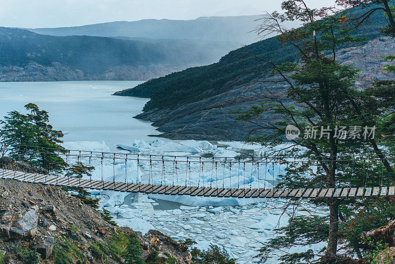 托雷斯·德尔·潘恩国家公园的灰色冰川风景