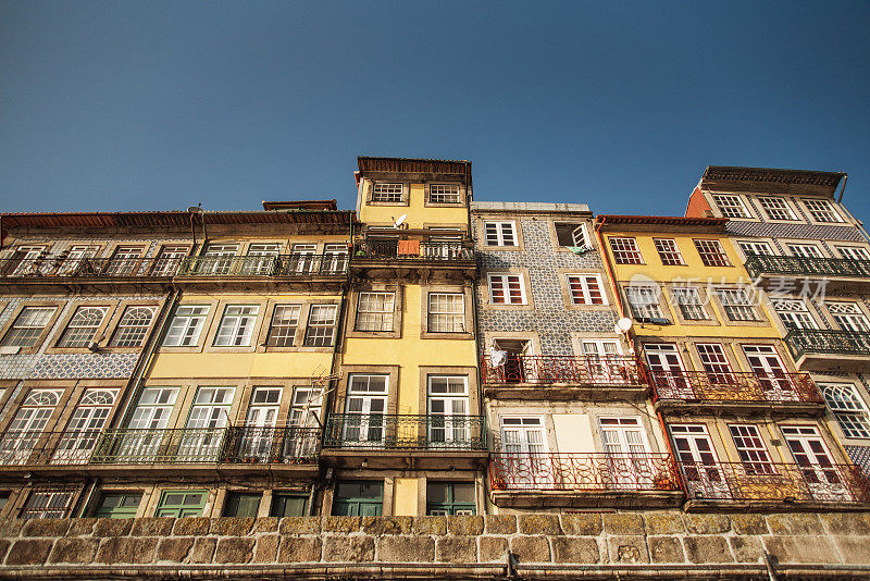 葡萄牙波尔图的建筑立面