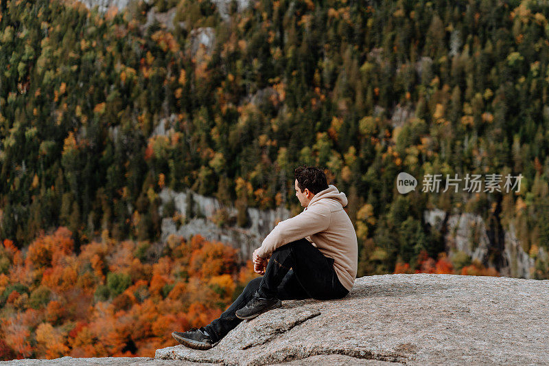 秋天去阿迪朗达克山徒步旅行