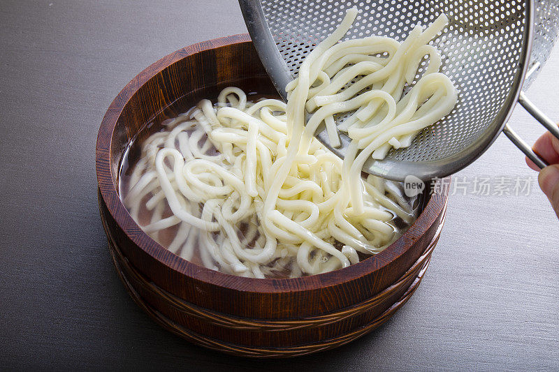 日本传统食物，乌冬食谱