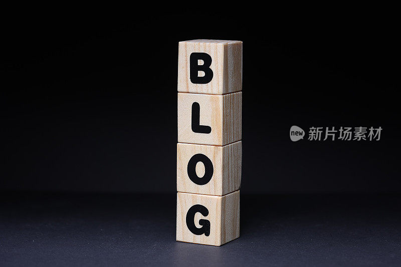 关于黑色背景的木块的博客词