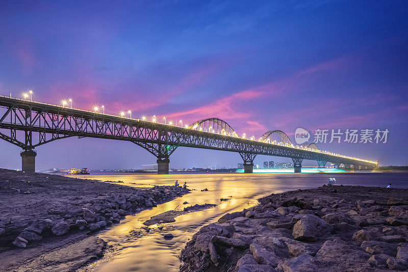 九江长江大桥夜景