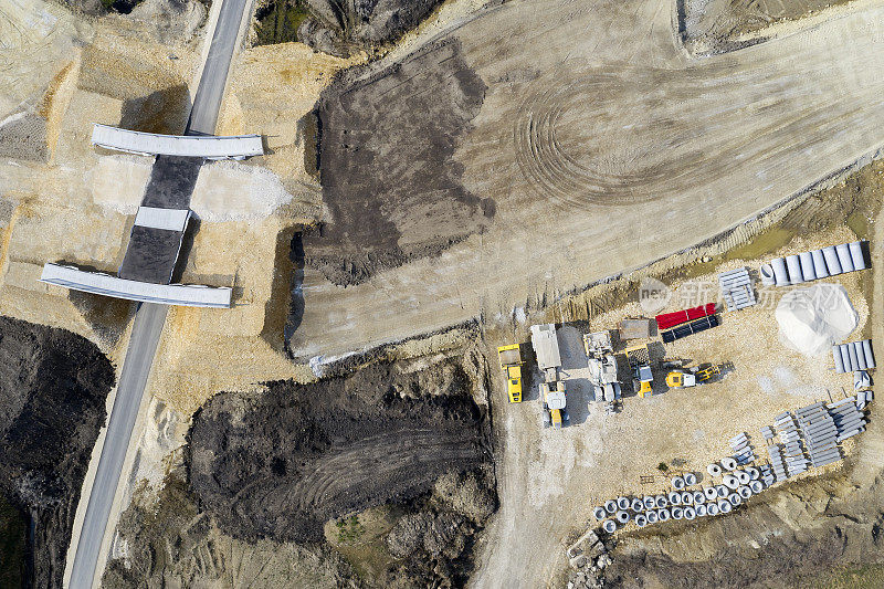 在建公路桥，鸟瞰图