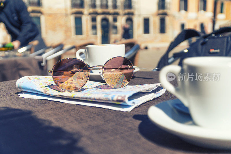 意大利威尼斯的咖啡，浪漫之城，典型的威尼斯风景，旅游目的地