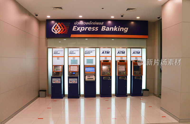 曼谷银行金融交易或快递银行的自动报亭