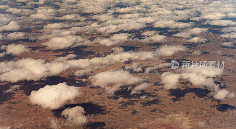 美国亚利桑那州上空的Cloudscape