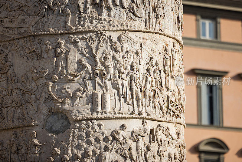 罗马历史:罗马广场上图拉真柱的细节