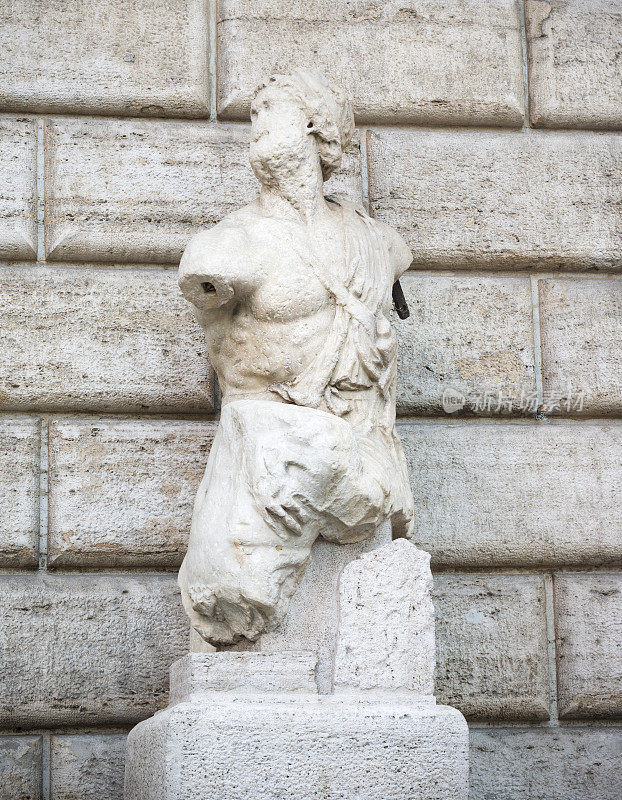 意大利罗马的帕斯基诺会说话的雕像