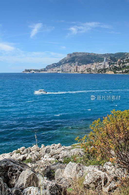 从Roquebrune-Cap-Martin看摩纳哥