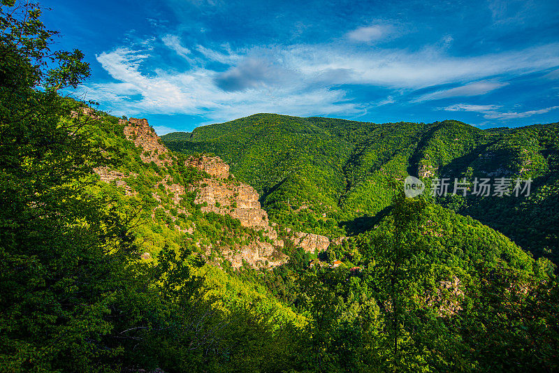 塞尔维亚东部的巴尔干山脉景观