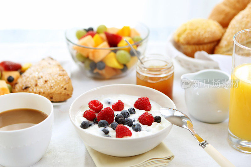 早餐和酸奶