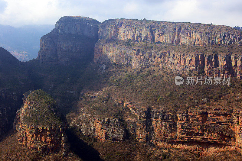 南非:布莱德河峡谷