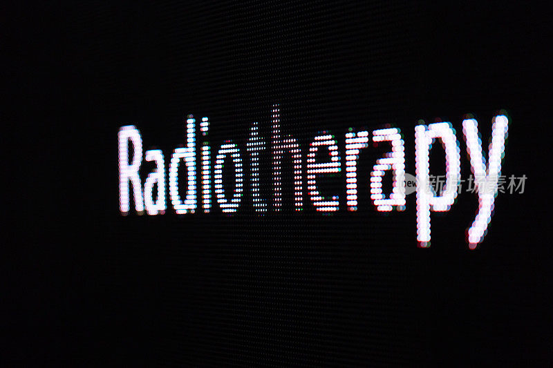 放射治疗字母在LED广告牌屏幕