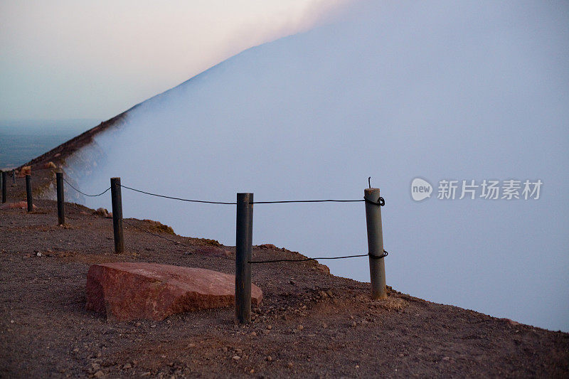 Telica火山