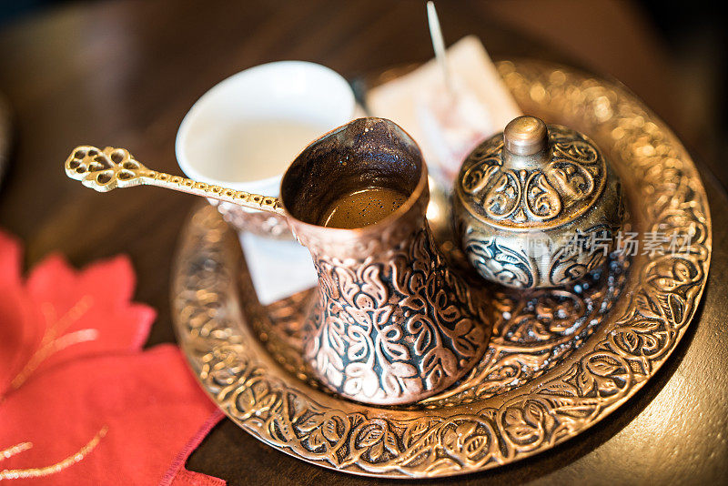 传统的咖啡陶器